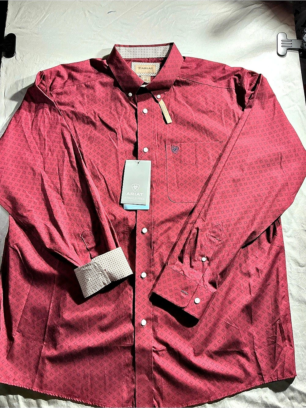 Ariat Classic Fit Men's Geometric Cotton Shirt Red & Black XL NWT